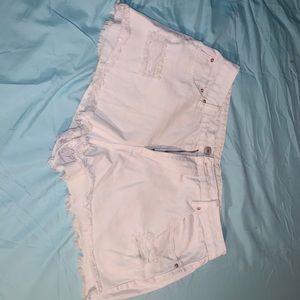 Rue21 Cream Short Shorts